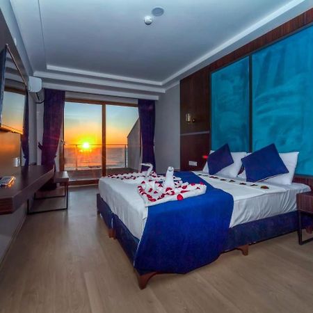 Lord Marina Hotel & Bungalows อลันยา ภายนอก รูปภาพ